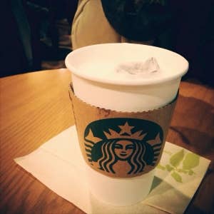 スターバックスコーヒー仙川駅前店>