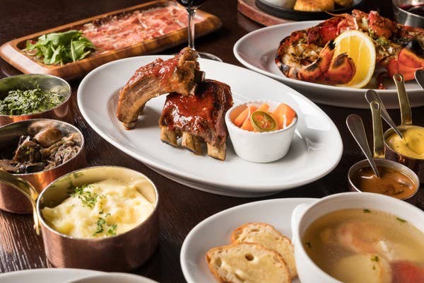 【選べるドリンク2杯付き オンライン限定コース】サーロインステーキやお魚料理も楽しめるダブルメインのディナー