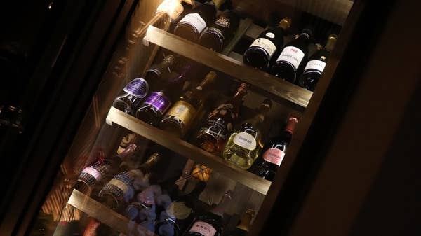 【乾杯ドリンク2杯or選べる3種のワインフルボトル付き】シェフの特製おつまみとワインのマリアージュを楽しむディナー(全4品)
