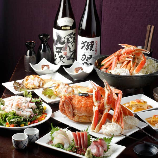 2H飲み放題付き!北海道産のカニを思う存分堪能できる『豪華カニづくしコース』全9品