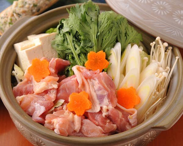<2H飲放+地酒も飲放題!>忘年会にお勧め!【選べる鍋】と季節の料理の「鍋の純コース」