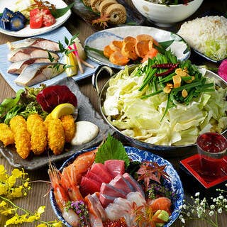 《2時間飲み放題付き!》★11~1月★旬のお刺身三種盛り/旬!!カキフライ/牛もつ鍋など【牛もつ鍋コース】4,000円!