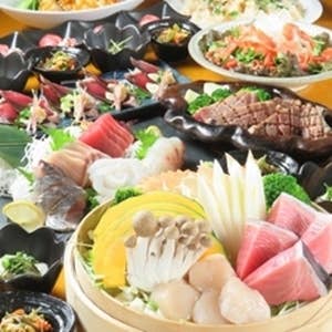 安く・美味しく【豚すき焼きor鶏みそちゃんこ鍋・旬鮮5点盛等】生付飲放題120分4000⇒3500円