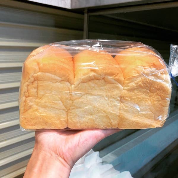 【Dali自家製贅沢生食パン(1.5斤)お取り置き予約】Rettyからは生食パンのご予約のみ可能です。お席のご予約は受け付けておりません。※サンドイッチの取り置きは不可(当日でのご予約・お受け取りはお電話にてご連絡ください!050-5461-1578)