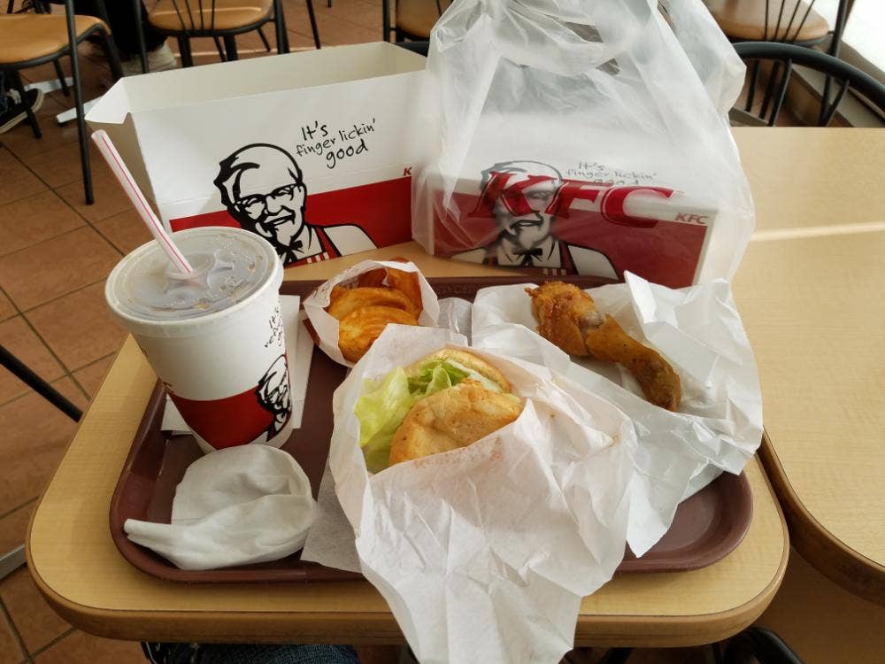 KFC, 94-801 Lumiaina Street（オアフ島ノースショア