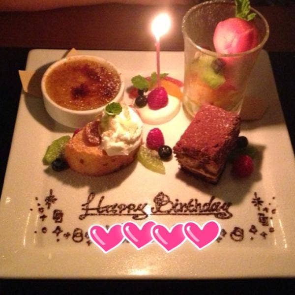 Cicada 誕生日プレートも素敵 店員さんのサービスもスマートだったなぁ カ 青山