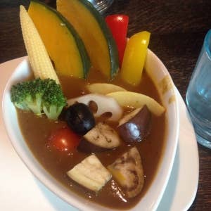 さいたま市 カレーのお店はどこ みんなのニュース 冬でも行列の繁盛店 Gii ギー 18 2 2放送 Activi Tv