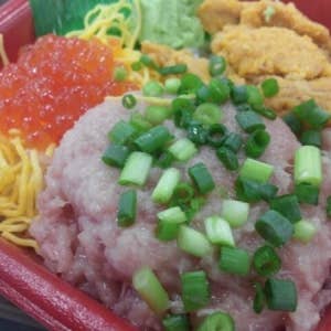 プリプリ食感 神保町のオススメ海鮮丼まとめ Retty