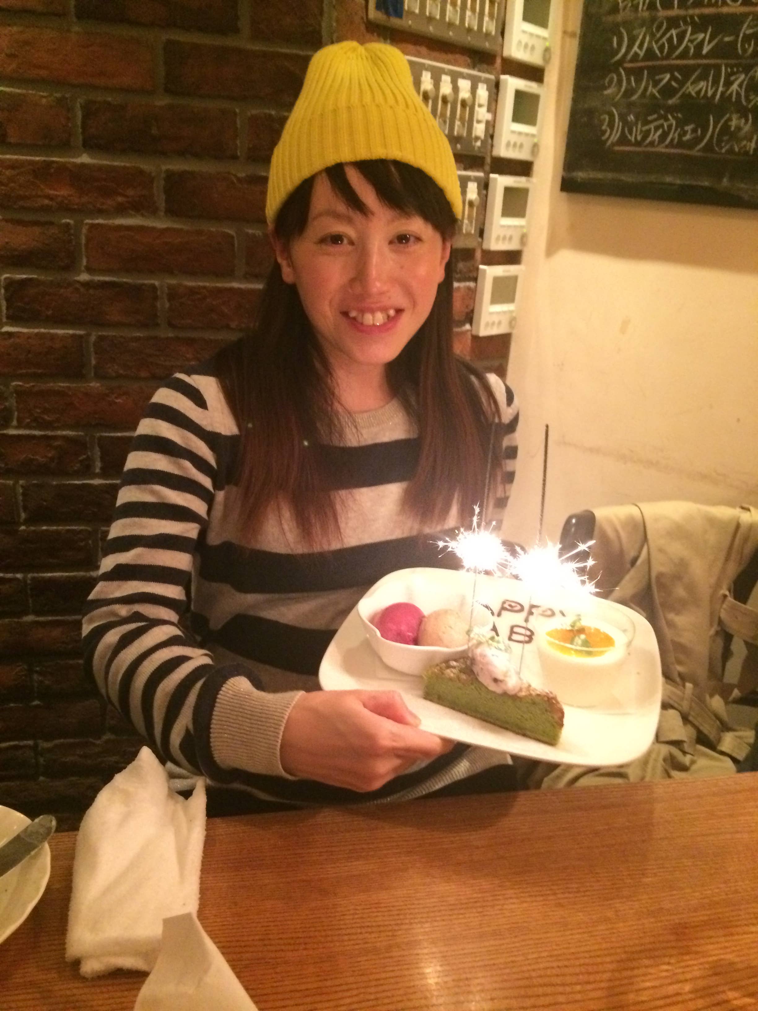 restaurant__txt__review__icon