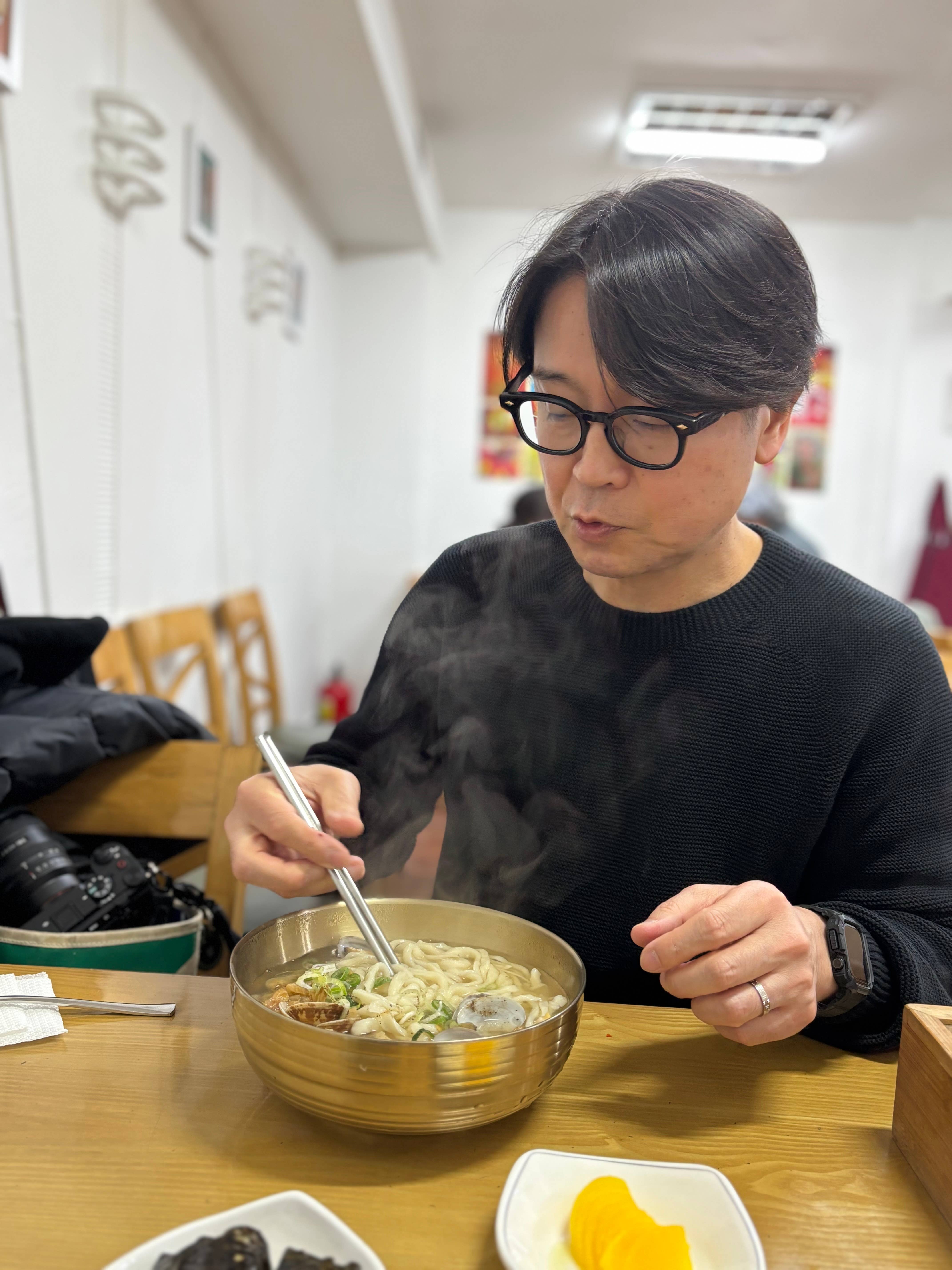 restaurant__txt__review__icon